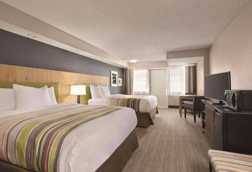 带阳台精选间, Country Inn & Suites By Radisson, Pigeon Forge South, Tn