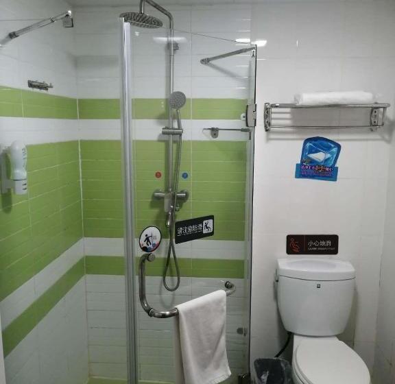 اتاق استاندارد یک نفره, 7days Premium Qingdao Xianggang Middle Road Zhiqun Road Subway Station Branch