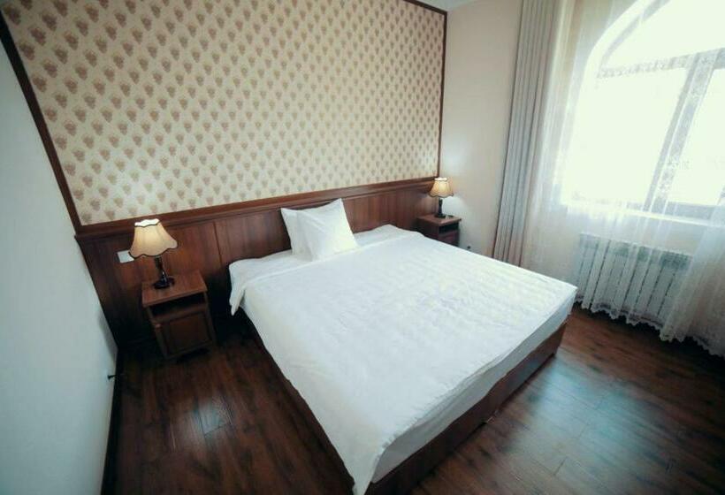 اتاق استاندارد یک نفره, Erkin Palace