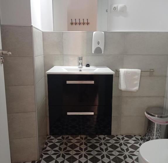 اتاق خانوادگی, Planeta Cadiz Hostel
