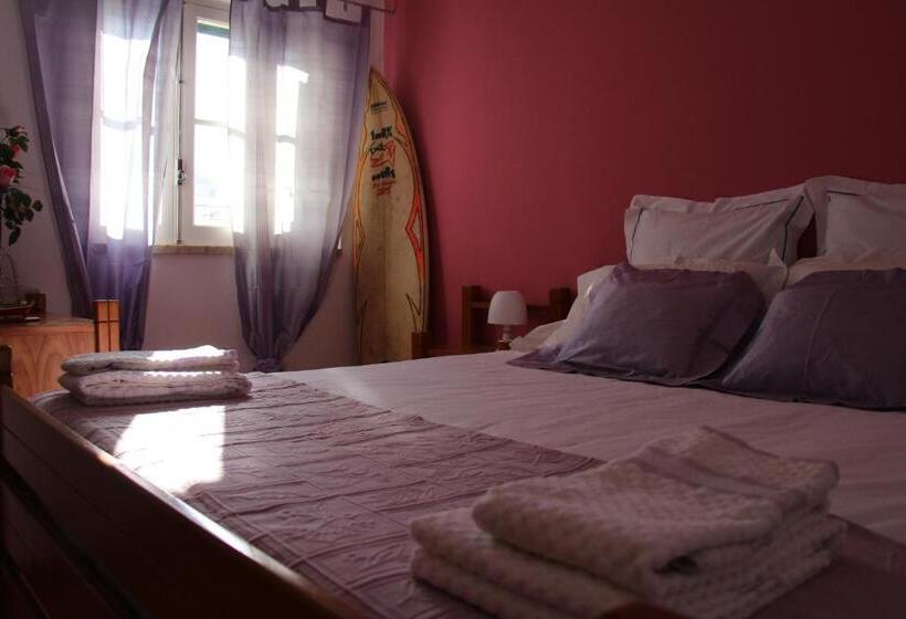 اتاق استاندارد با تخت بزرگ, Caparica Surf Villa