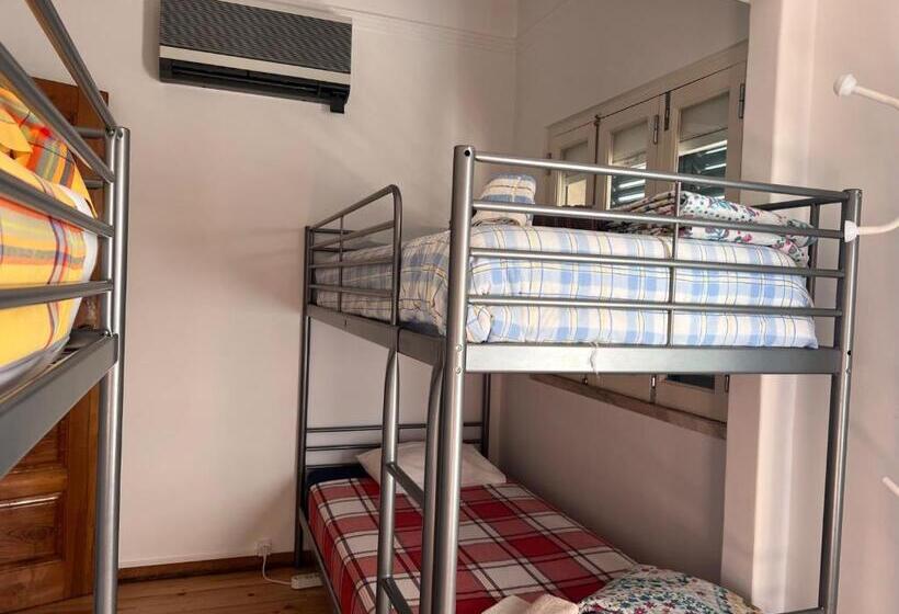 اتاق استاندارد چهار تخته, Caparica Surf Villa