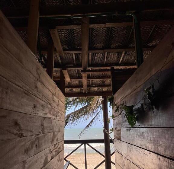 اتاق لوکس با بالکن و چشم‌انداز دریا, Hostal Estrellas Del Tayrona Playa Mendihuaca