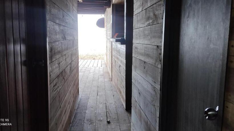 اتاق اکونومی, Hostal Estrellas Del Tayrona Playa Mendihuaca