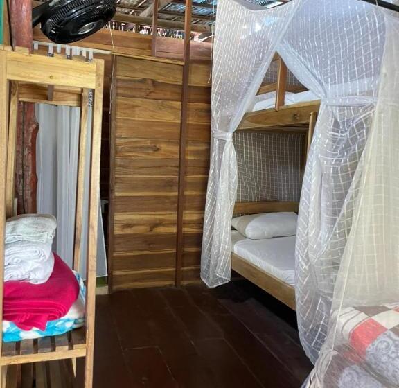 Economy Quadruple Room, Hostal Estrellas Del Tayrona Playa Mendihuaca