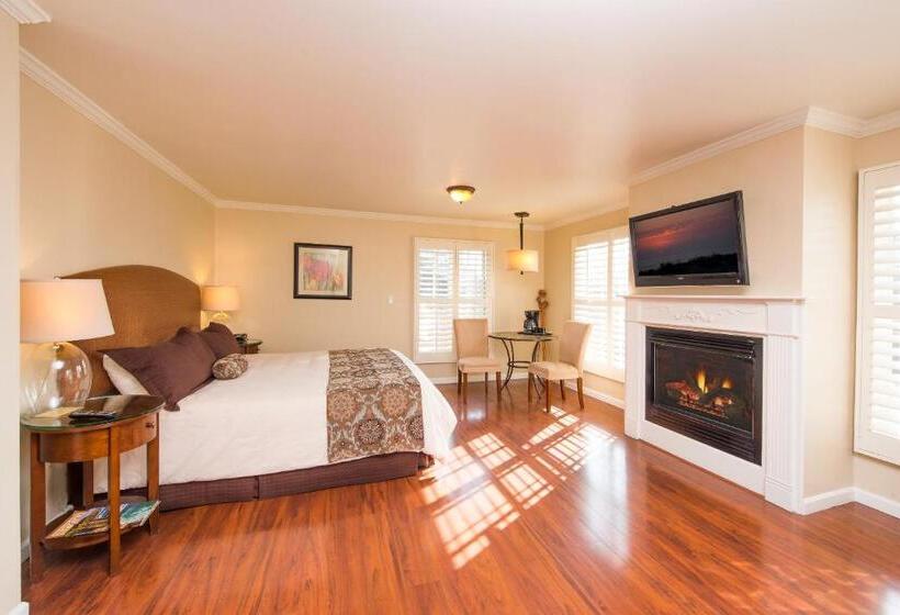 스탠다드 룸 킹사이즈 침대, Sunset Inn Pacific Grove