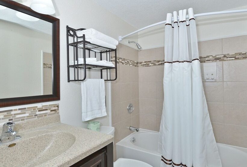 Люкс, Super 8 By Wyndham Deadwood Black Hills Area
