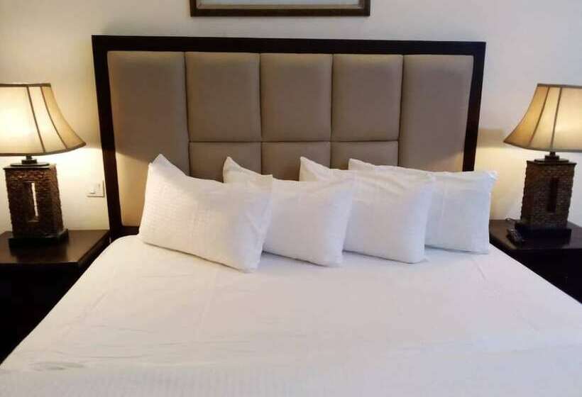 اتاق استاندارد, Dees Hotels Apartment & Suites
