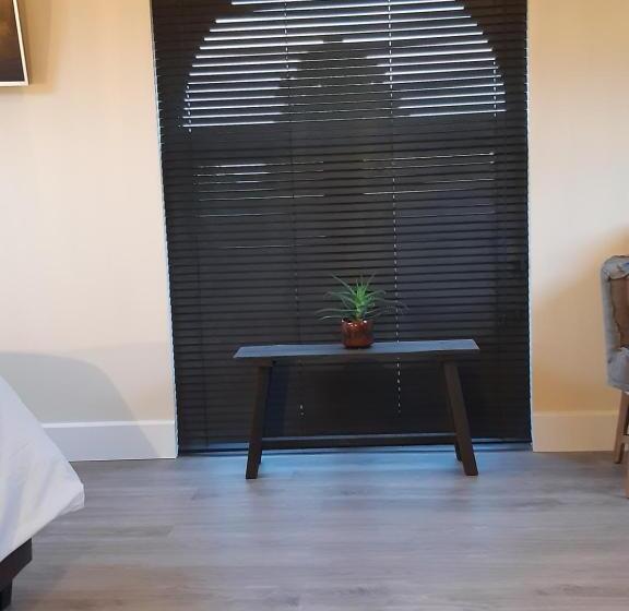 高级大房间, B&b Langeveldemolen