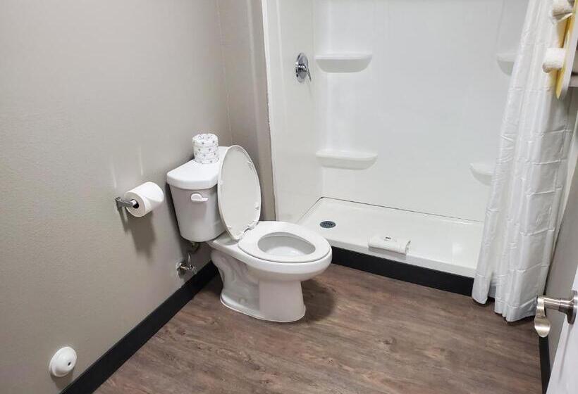장애인을 위한 스탠다드 룸, Motel 6show Low, Az