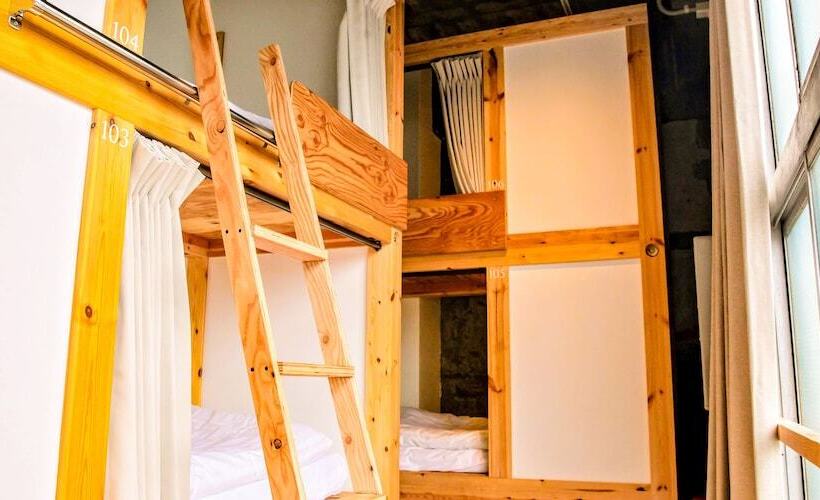 Кровать в Общей Комнате, 14 Guesthouse Mt.fuji