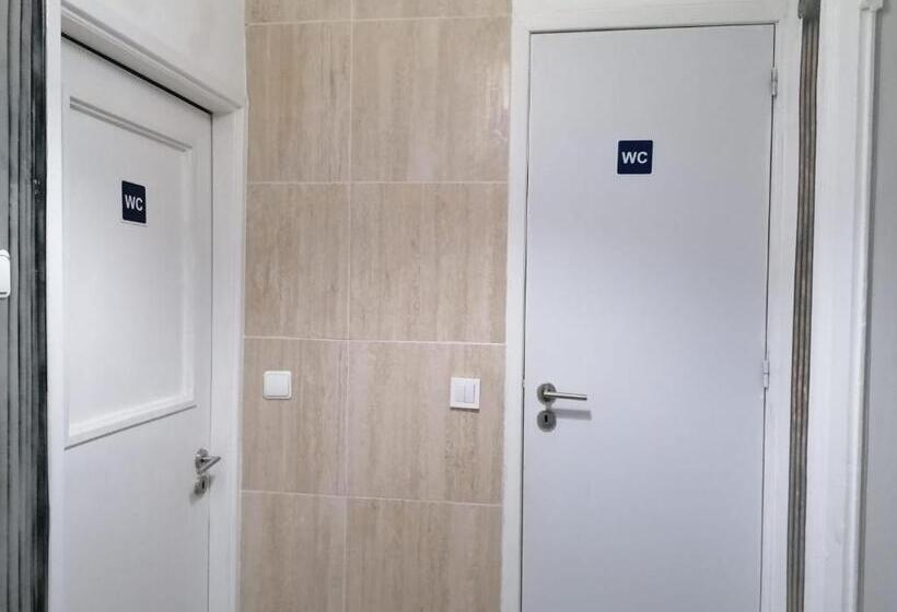 اتاق استاندارد, Chiado Open World Hostel