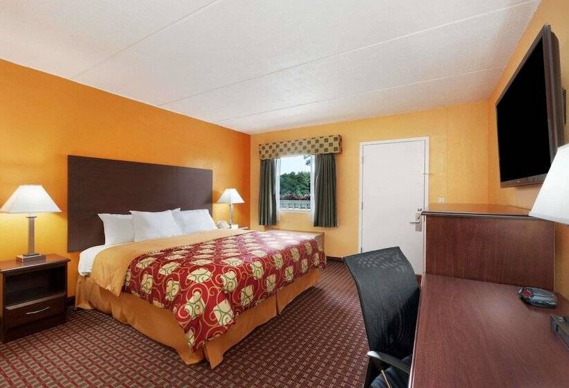 Номер Стандарт 2 Двуспальные Кровати, Days Inn By Wyndham Queensbury/lake George