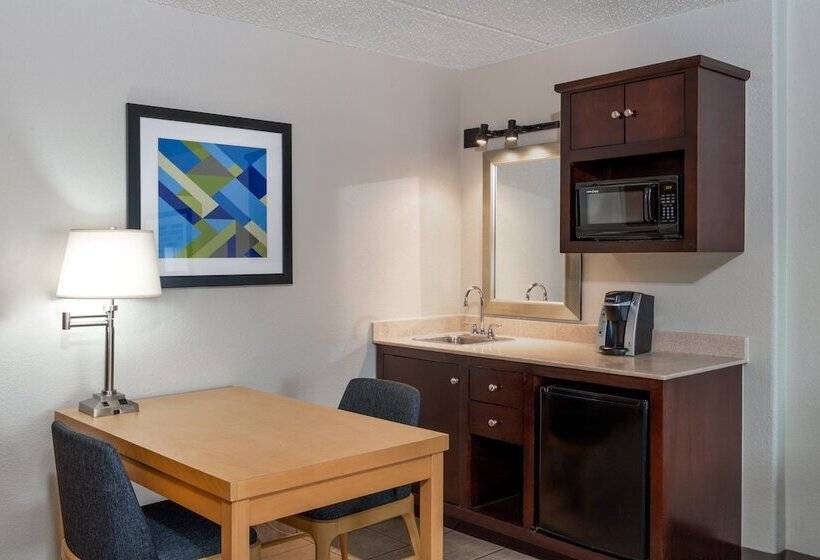 스위트, Holiday Inn Express & Suites Wheat Ridge Denver West, An Ihg