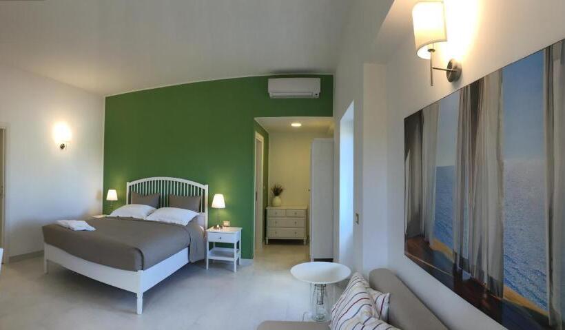 اتاق استاندارد با تخت بزرگ, Resort Villa Isola B&b