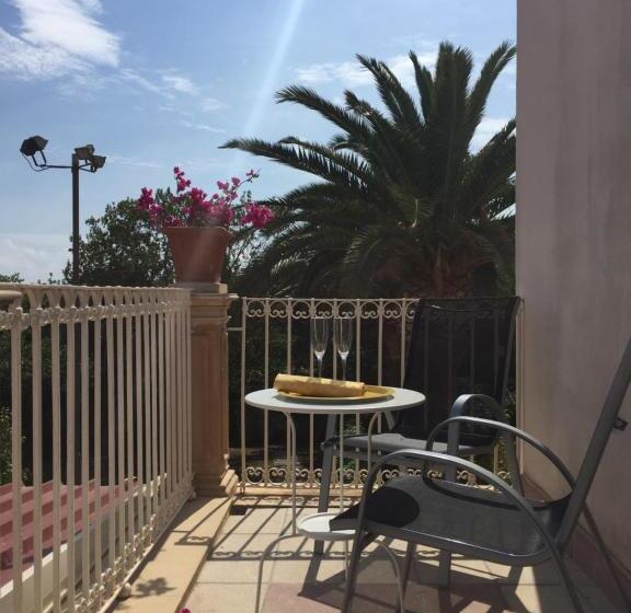 اتاق استاندارد با تخت بزرگ, Resort Villa Isola B&b