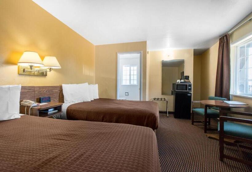 Номер Стандарт 2 Двуспальные Кровати, Eureka Town House Motel  Historic Old Town