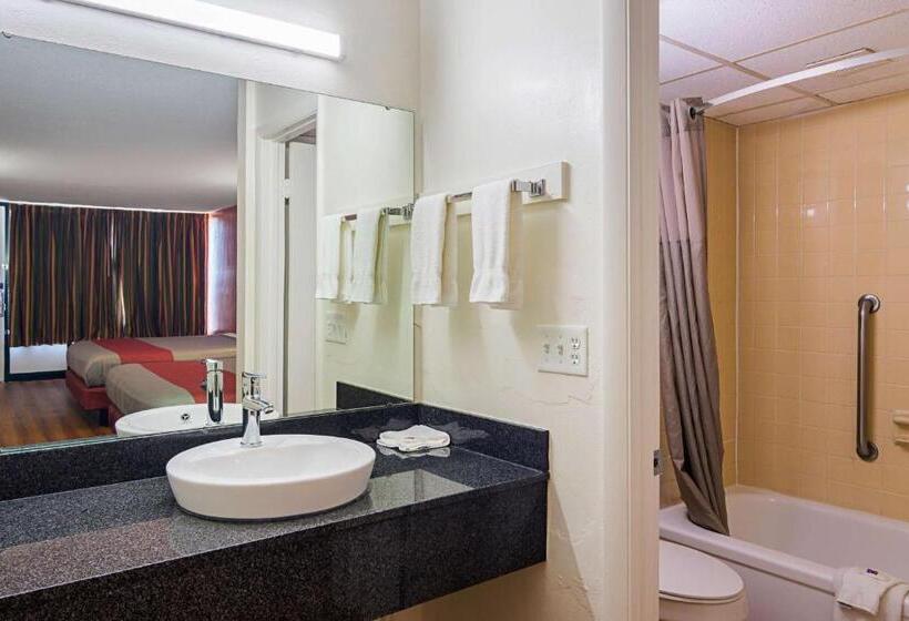 Четырехместный Номер Deluxe, Motel 6 Cleveland, Tn