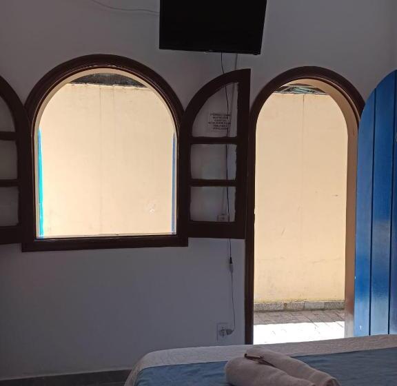 חדר בסיסי, Casa Da Edna