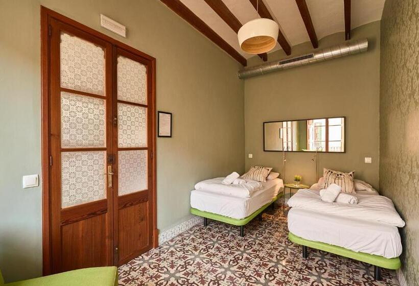 Номер Стандарт Совместная Ванная, Hostel Sóller