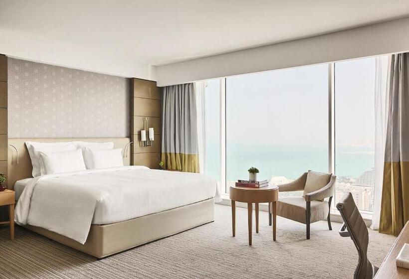 اتاق سوپریور با تخت بزرگ, Pullman Doha West Bay