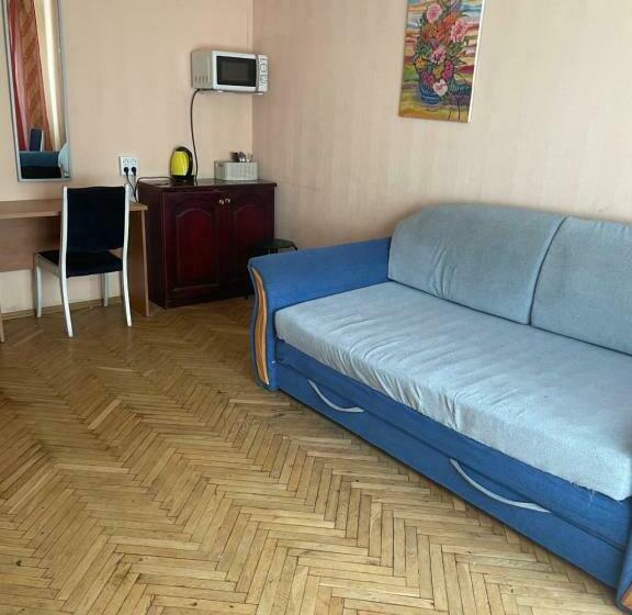 اتاق استاندارد با سرویس بهداشتی مشترک, Alaska