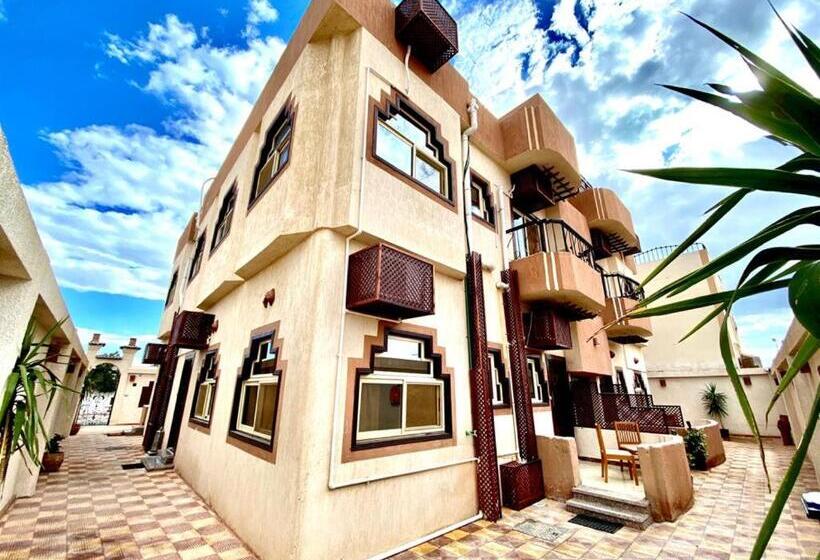 اتاق استاندارد با بالکن, Thecastle