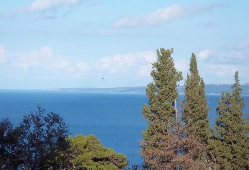 Апартаменты 3 Спальни Вид на Море, Belvedere Zakynthos Studios