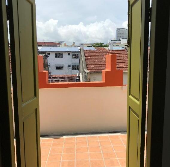 발코니 디럭스 룸, Kooning   Hostel