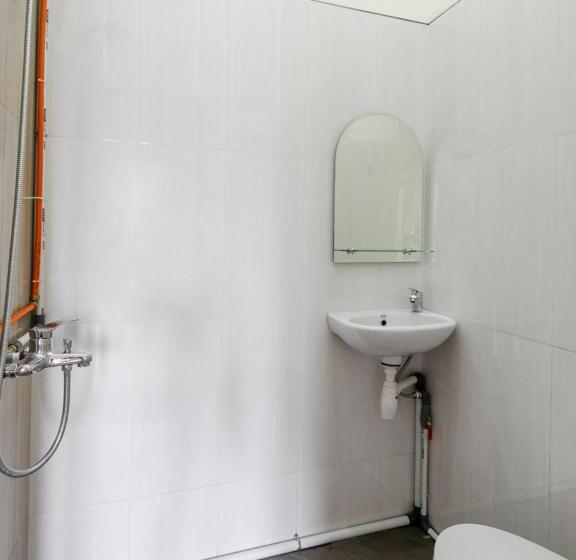 Семейный Номер, Oyo 3314 Syariah House