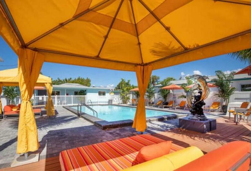 스위트, The Villas At St Pete Beach