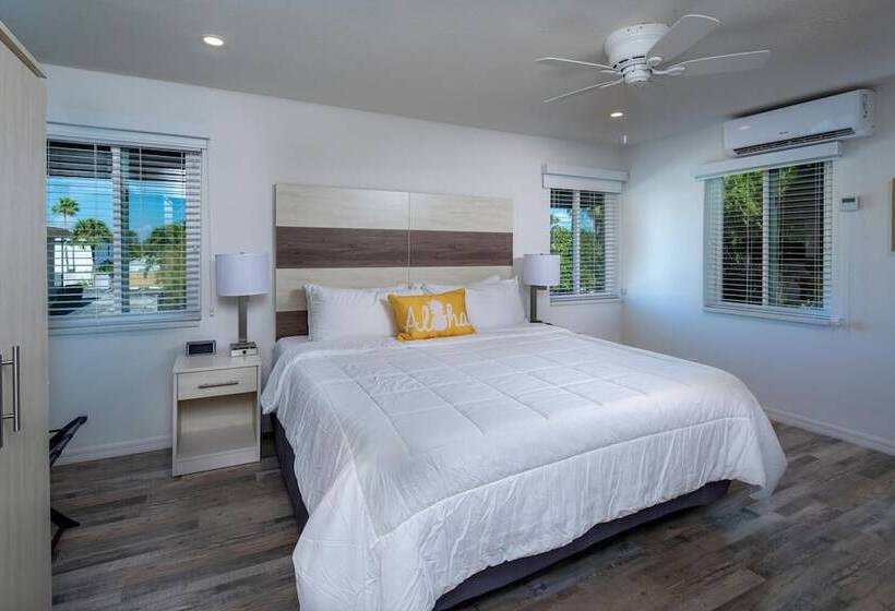 스위트, The Villas At St Pete Beach