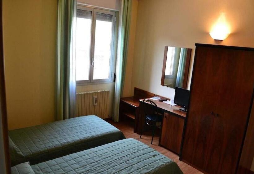 Номер Стандарт, Albergo Elena