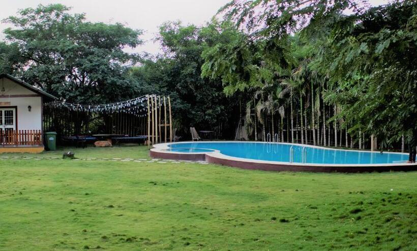 اتاق سوپریور, Aranyagiri Countryside Resort, Near Pune