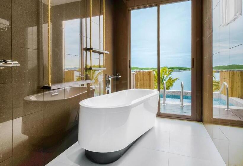 ویلای 2 خوابه, Novotel Marina Sriracha