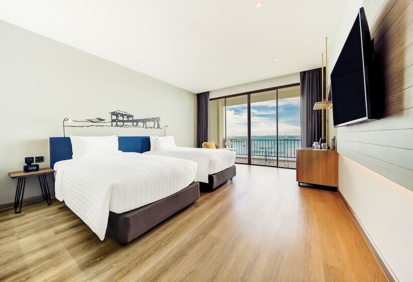 ویلا پریمیوم 1 خوابه, Novotel Marina Sriracha