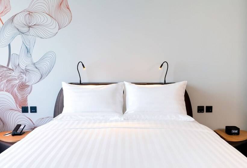 اتاق سوپریور, Novotel Marina Sriracha