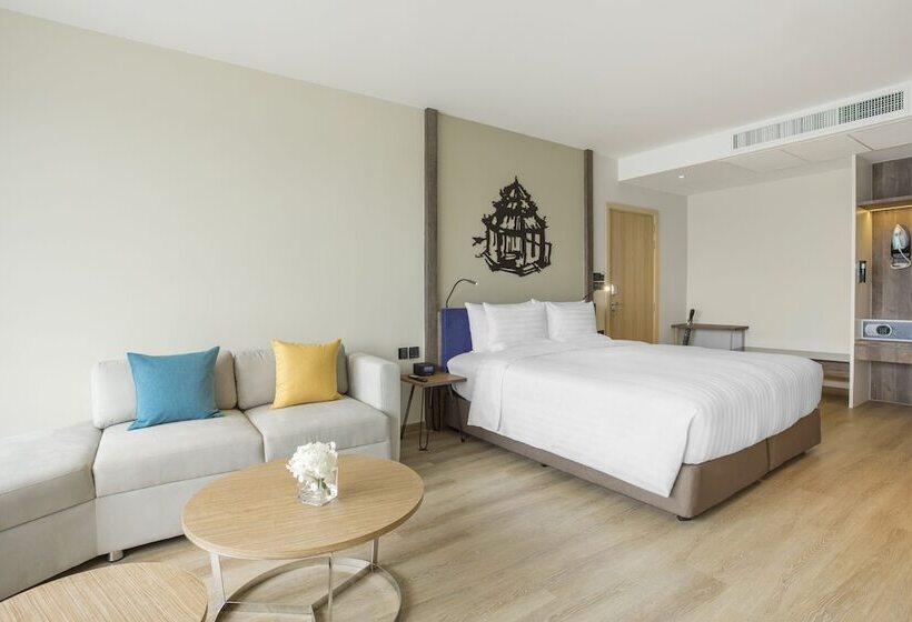 ویلای 2 خوابه, Novotel Marina Sriracha