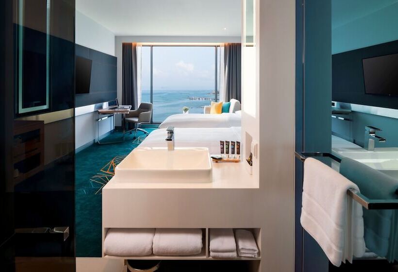 اتاق لوکس با چشم‌انداز دریا, Novotel Marina Sriracha