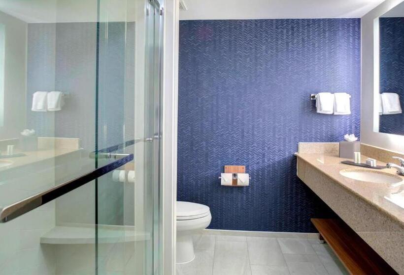اتاق استاندارد با 2 تخت دوبل, Fairfield Inn & Suites By Marriott Virginia Beach Oceanfront