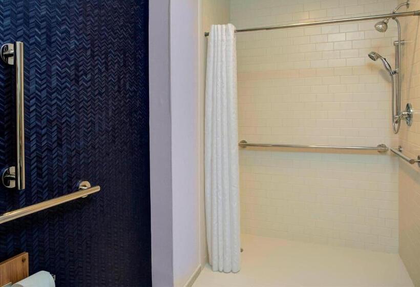 اتاق استاندارد با تخت بزرگ, Fairfield Inn & Suites By Marriott Virginia Beach Oceanfront