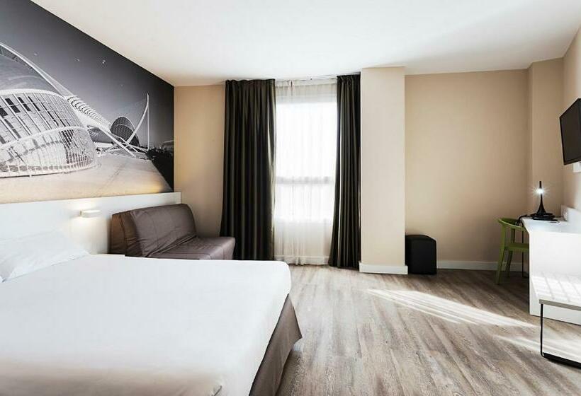 اتاق خانوادگی, B&b Hotel Valencia Ciudad De Las Ciencias