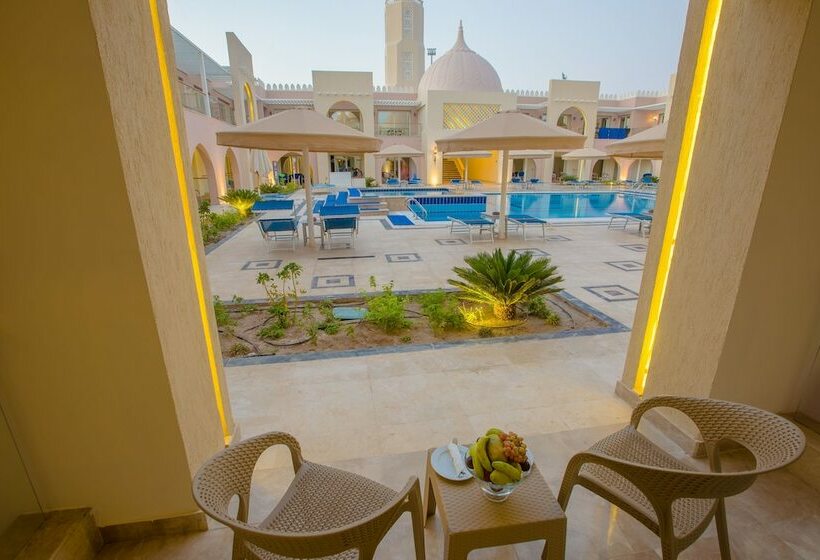 デラックストリプルルーム, Pickalbatros Alf Leila Wa Leila Resort  Neverland Hurghada