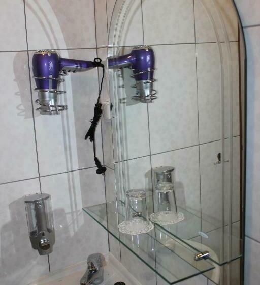 اتاق استاندارد یک نفره, Windrose