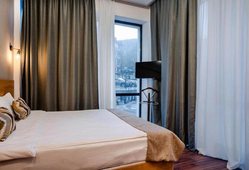 سوئیت 2 خوابه, Bakuriani Inn