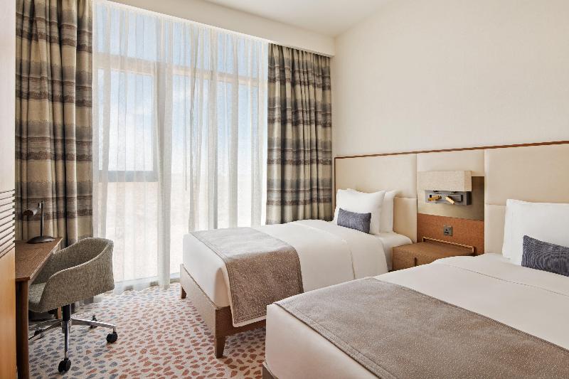 سوئیت با تخت بزرگ, Staybridge Suites Dubai Al Maktoum Airport, An Ihg