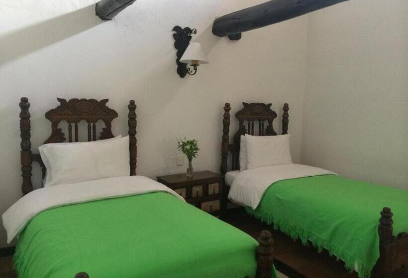デラックスルーム, San Luis De Ucuengá