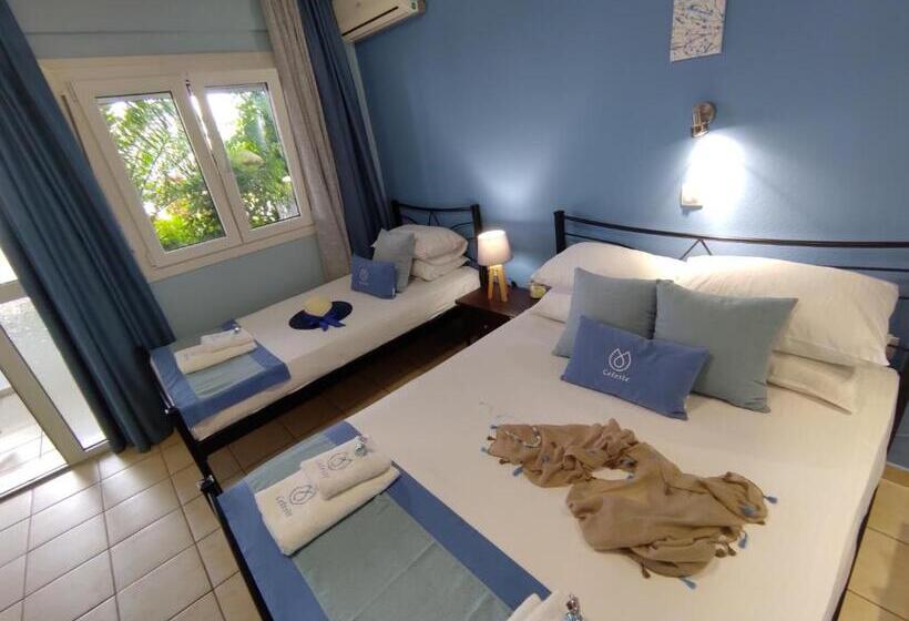 家庭工作室, Celeste Deluxe Apartments