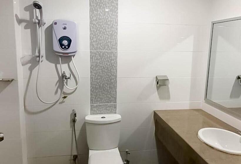 اتاق لوکس سه تخته, Myangkasa Akademi & Resort Langkawi
