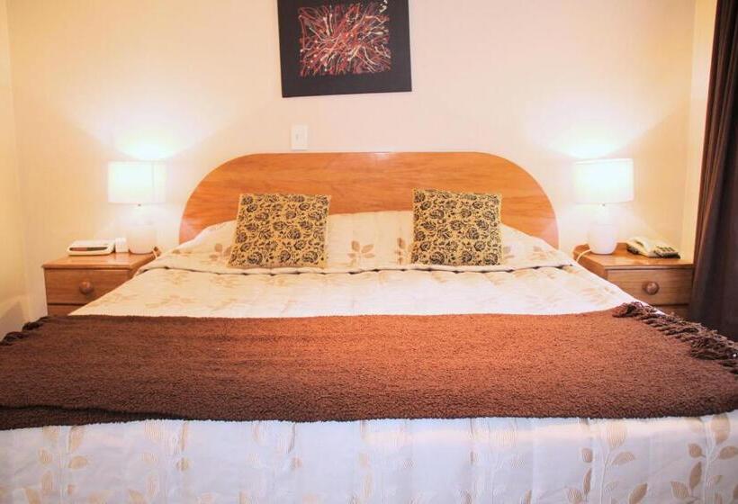 Апартаменты Superior 1 Спальня, Bush Inn Court Motel